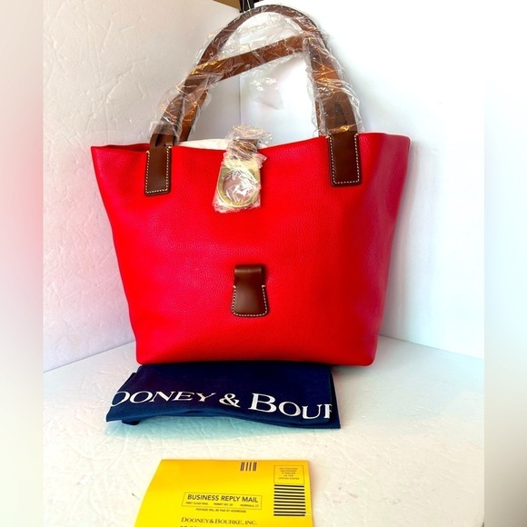 Dooney & Bourke NWT Red Pebble Leather Large Tote - Picture 1 of 13